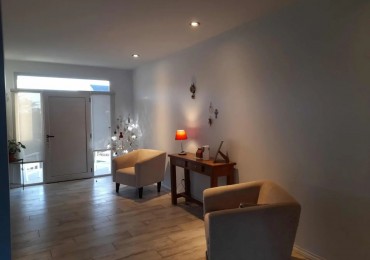 CASA A LA VENTA EN VILLA GENERAL BELGRANO