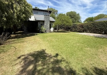 CASA A LA VENTA EN VILLA GENERAL BELGRANO - BARRIO 4 HORIZONTES